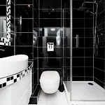 Apartment D2 *