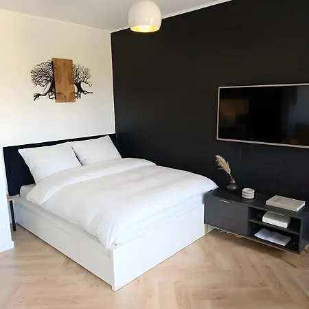 D2 Apartment